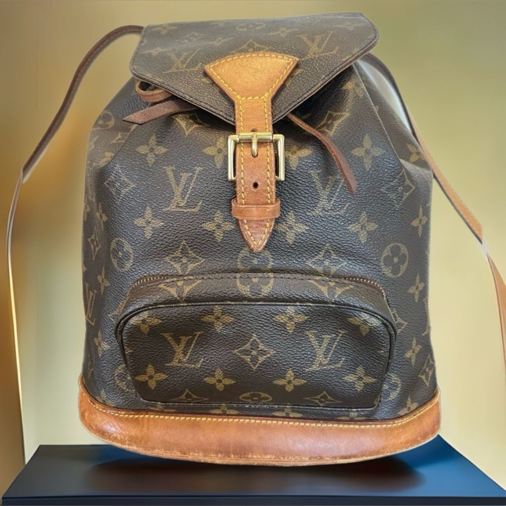AUTH LOUIS VUITTON MONOGRAM BACKPACK