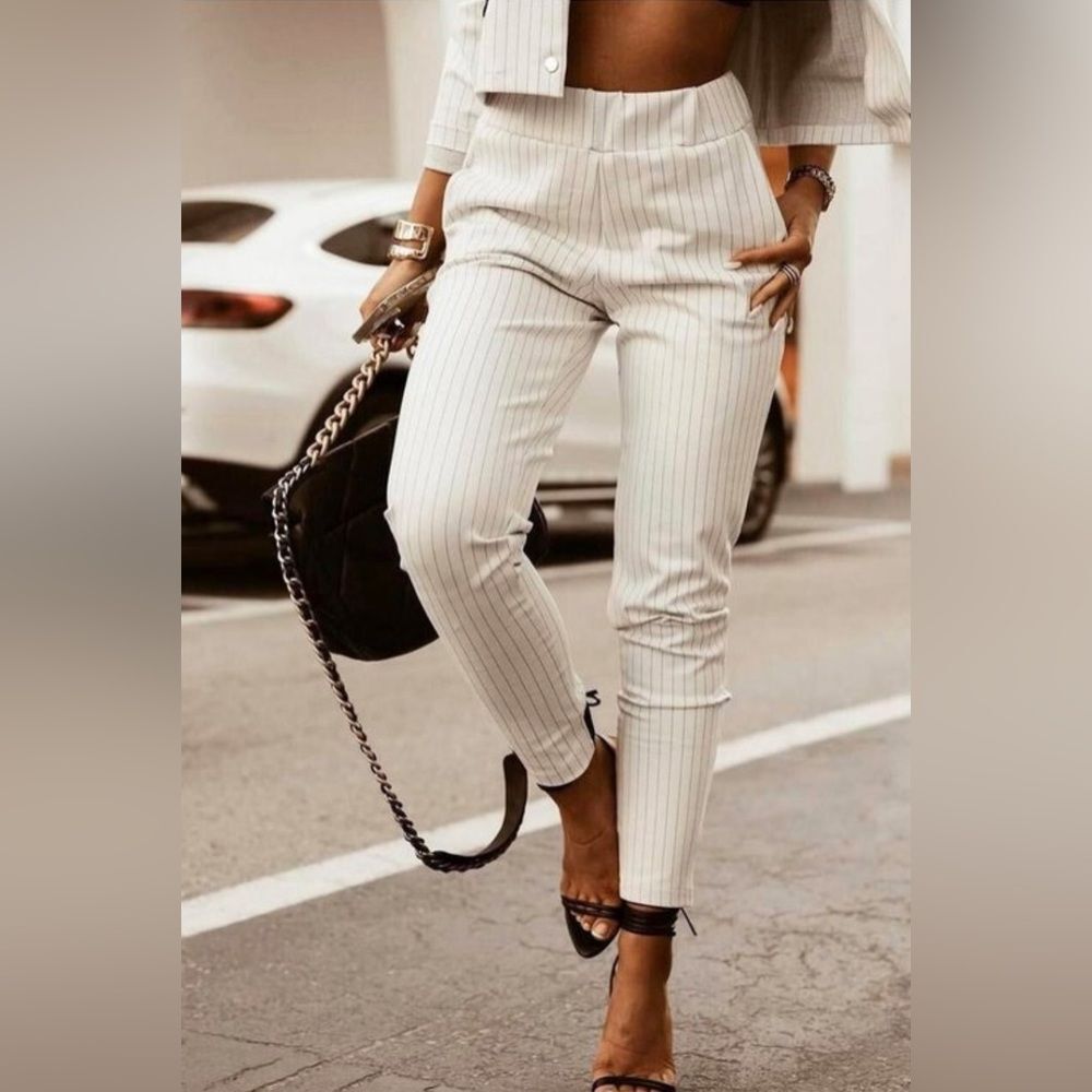 Two Piece Set Jogger with Cropped Jacket