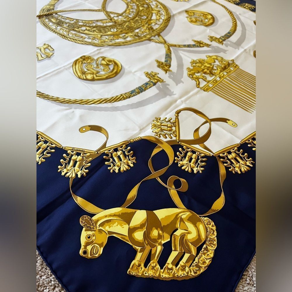 AUTH HERMES SILK SCARF- Les Cavaliers D’Or