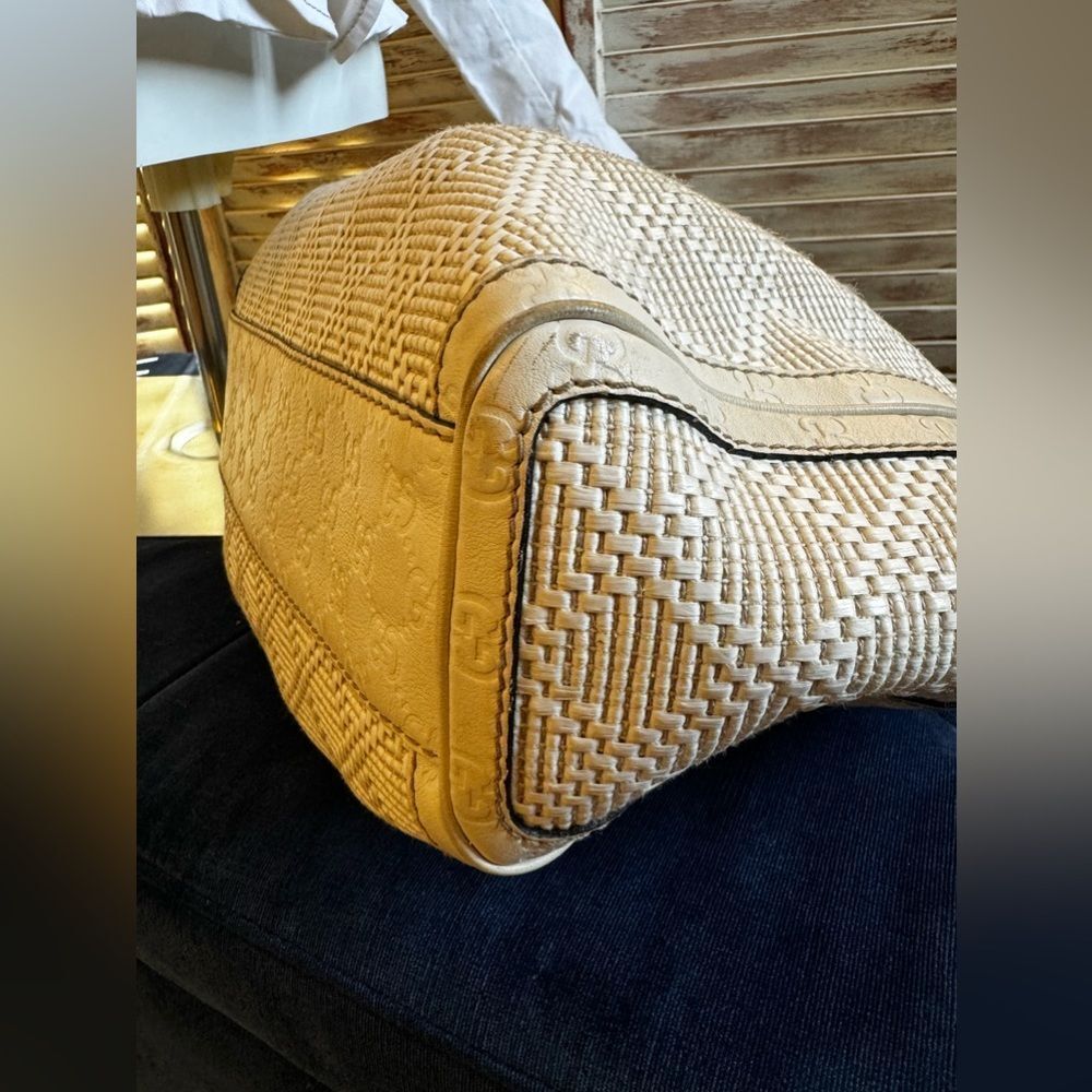 AUTH GUCCI HANDBAG WHITE