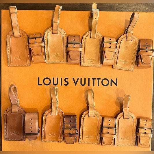 AUTHENTIC LOUIS VUITTON LUGGAGE TAGS WITH POIGNE BELT