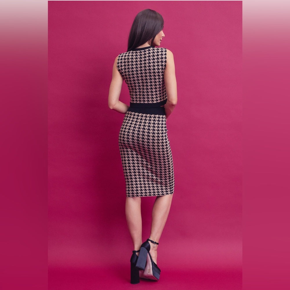 HOUNDSTOOTH KNIT SLEEVELESS TOP AND MIDI SKIRT SET