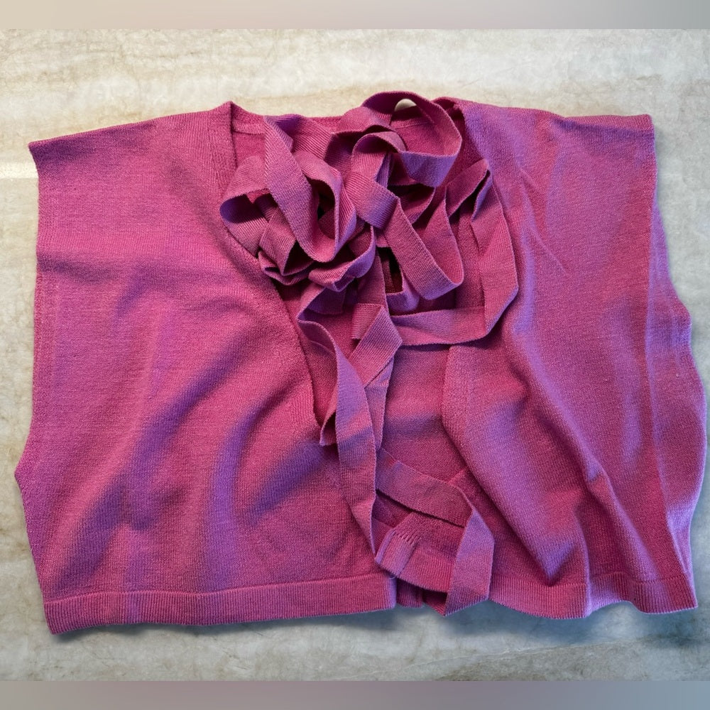 SOFT KNIT WRAP AROUND STYLE SLEEVELESS TOP IN BUBBLEGUM PINK