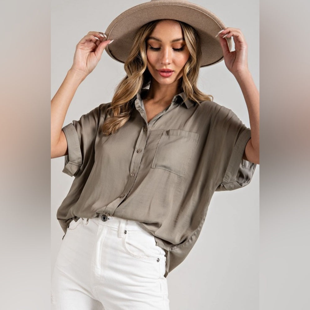 CLASSIC SHORT SLEEVE COLLARED SHIRT- SAGE