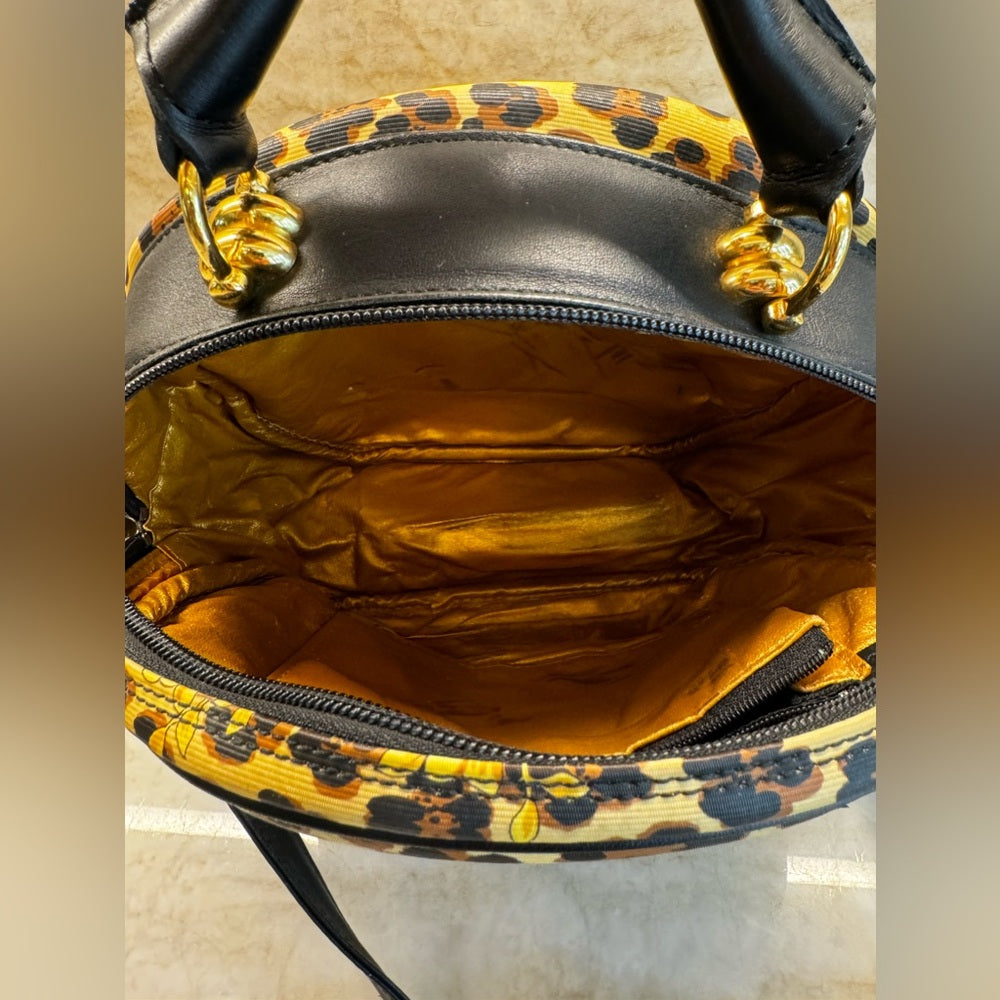 AUTH GIORGIO ARMANI BAG