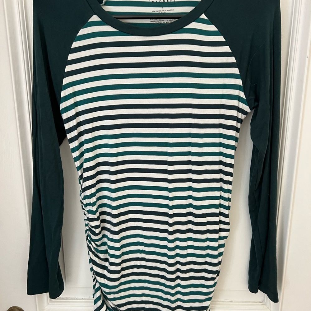 SET OF 2 MATERNITY TOPS!!!! Long sleeve!