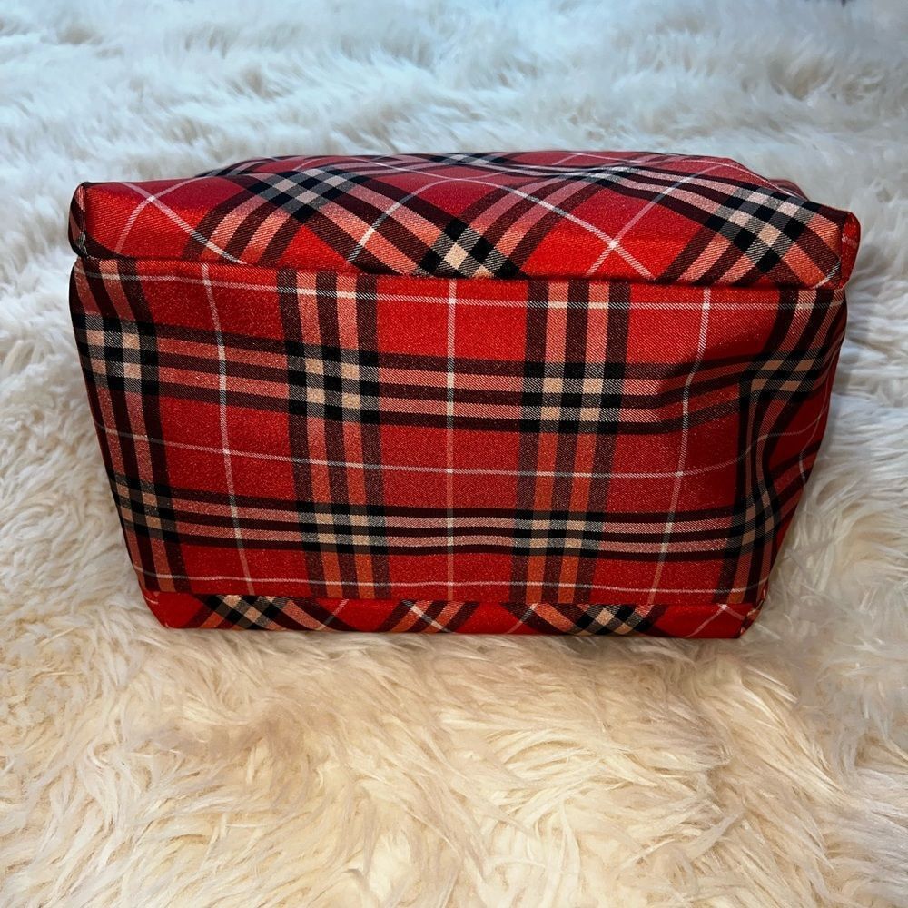 AUTH BURBERRY BAG IN RED!!!!