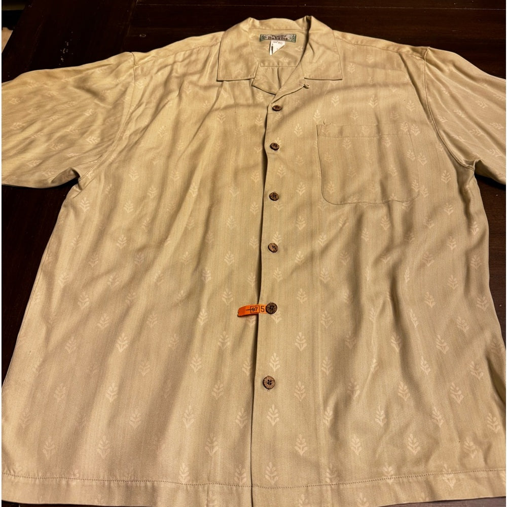 Tommy Bahama men’s short sleeve shirt – large