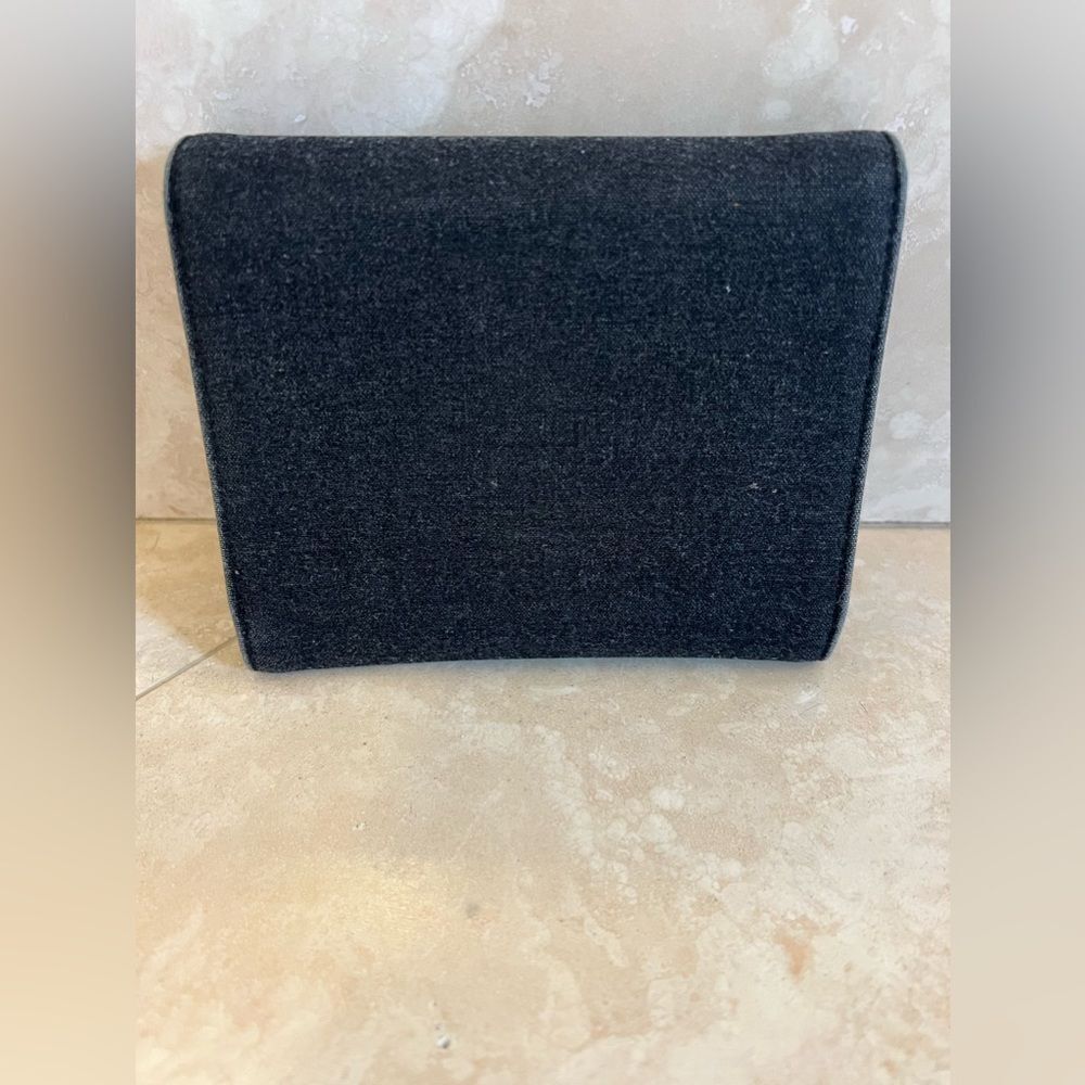 AUTH PRADA WALLET- bifold gray