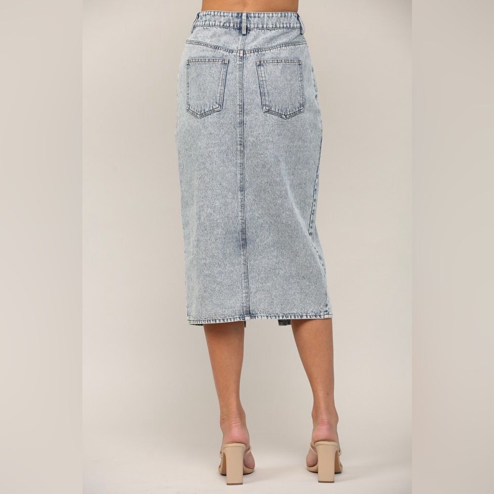 066. Rhinestone Embellished Denim Midi Skirt