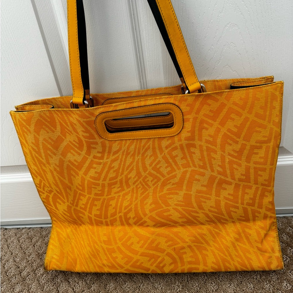 AUTH YELLOW FENDI TOTE!!!