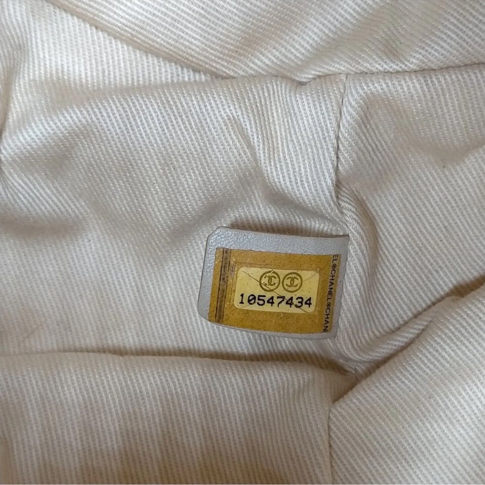 AUTH CHANEL PURSE