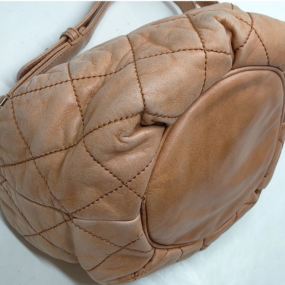 AUTH CHANEL PURSE
