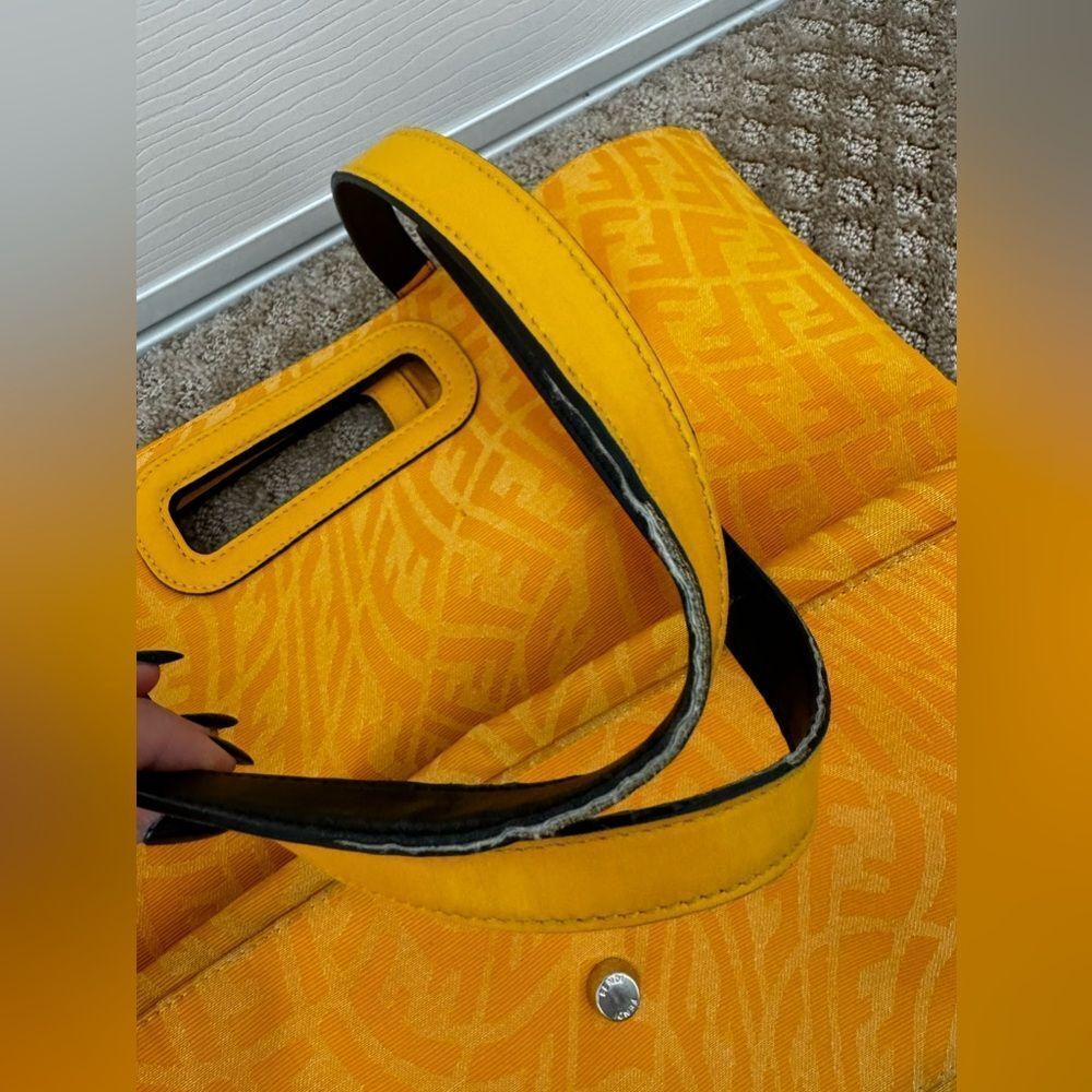 AUTH YELLOW FENDI TOTE!!!
