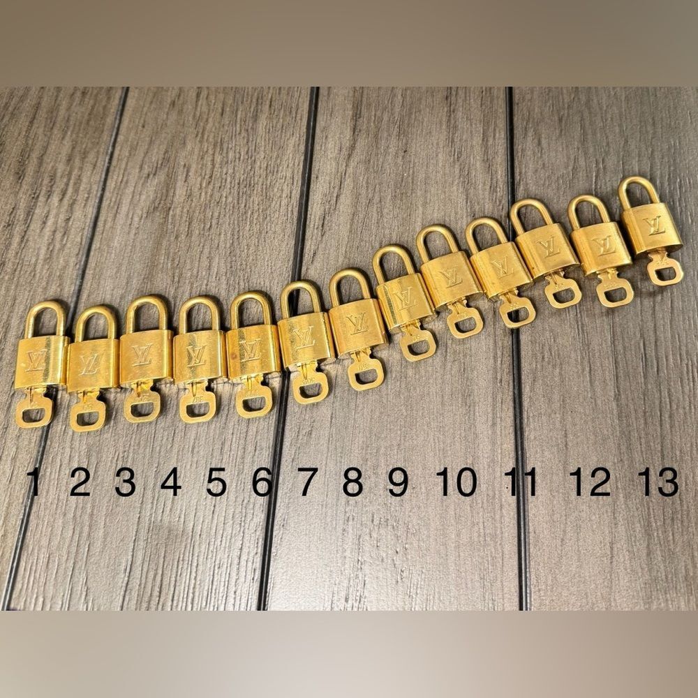 AUTHENTIC LOUIS VUITTON PADLOCK AND KEY