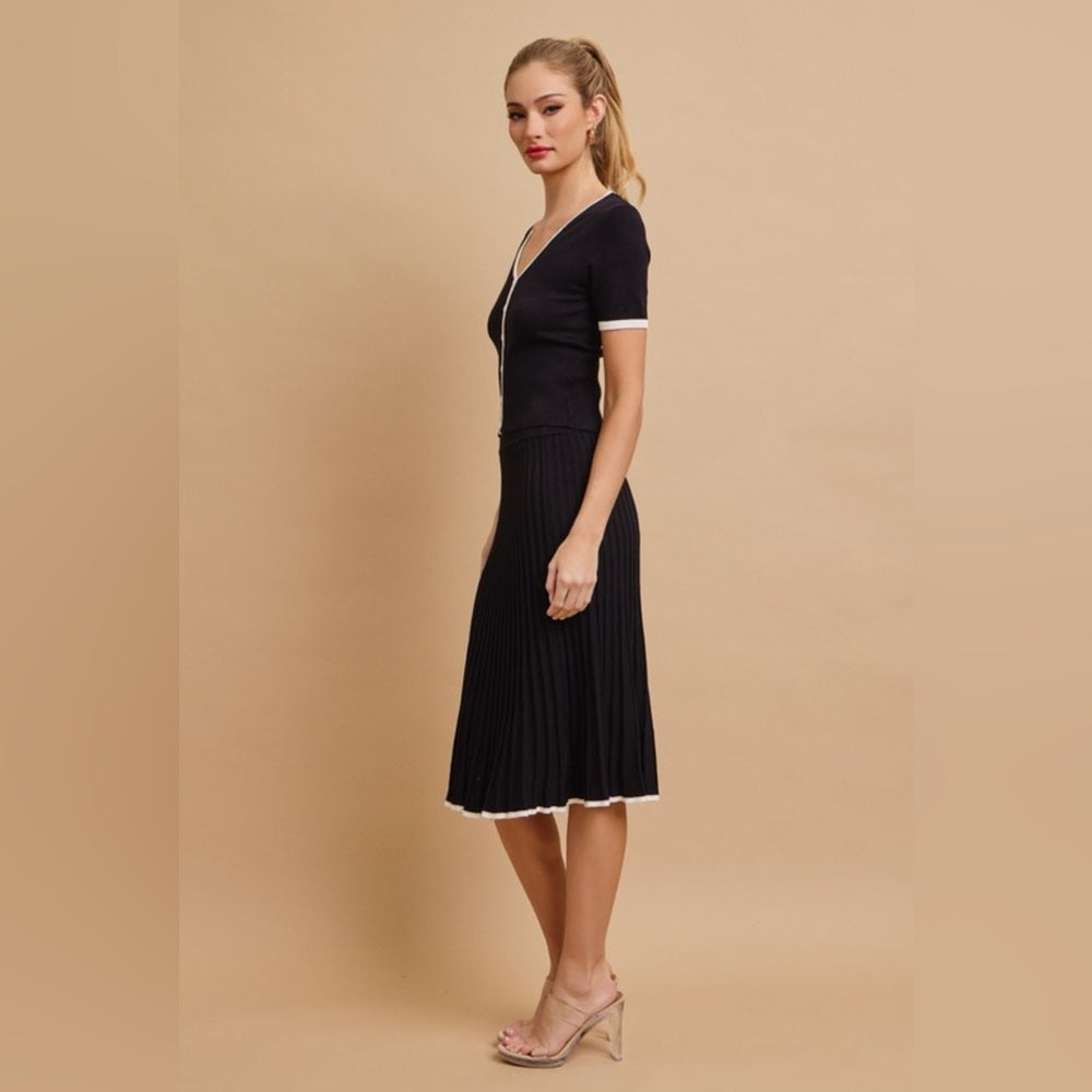 Evelyn Black and White V-Neck Skirt Set