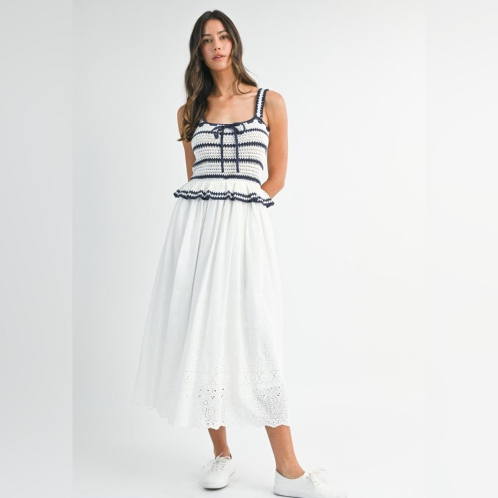 Elegant White Maxi Crochet Dress