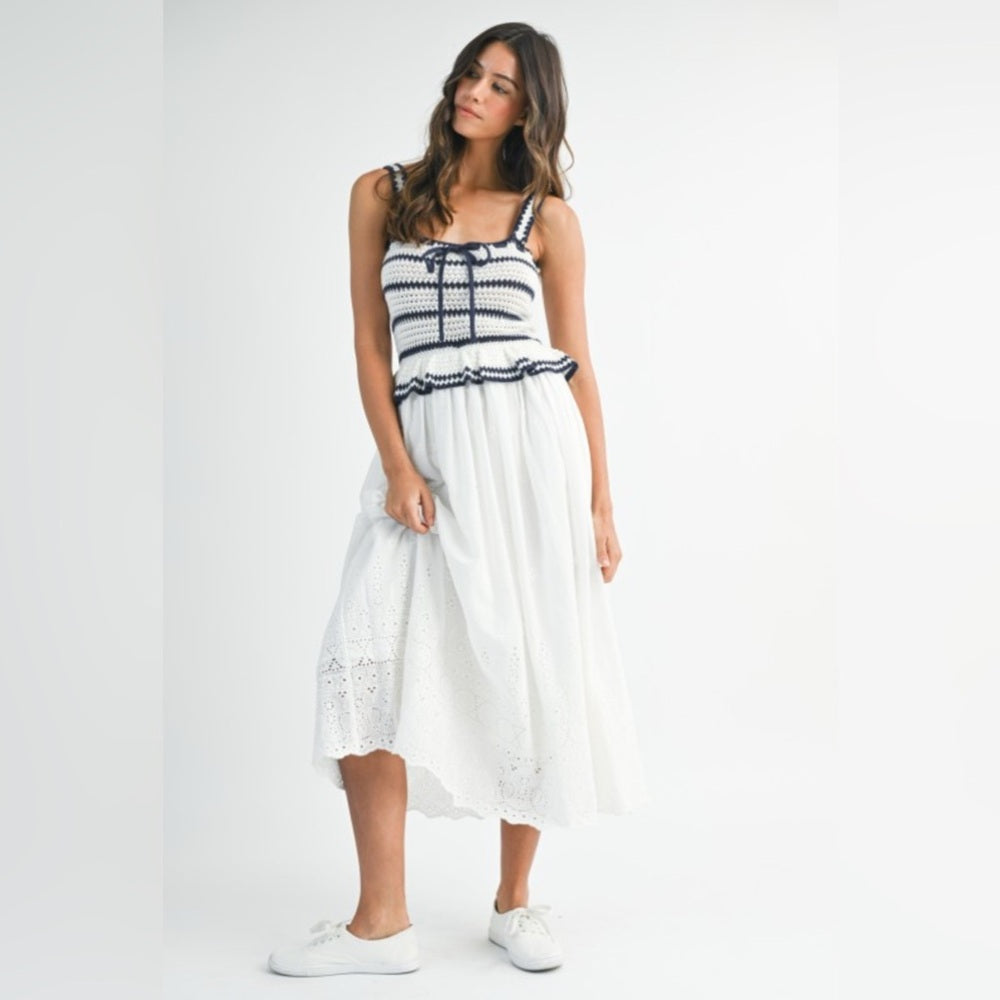 Elegant White Maxi Crochet Dress
