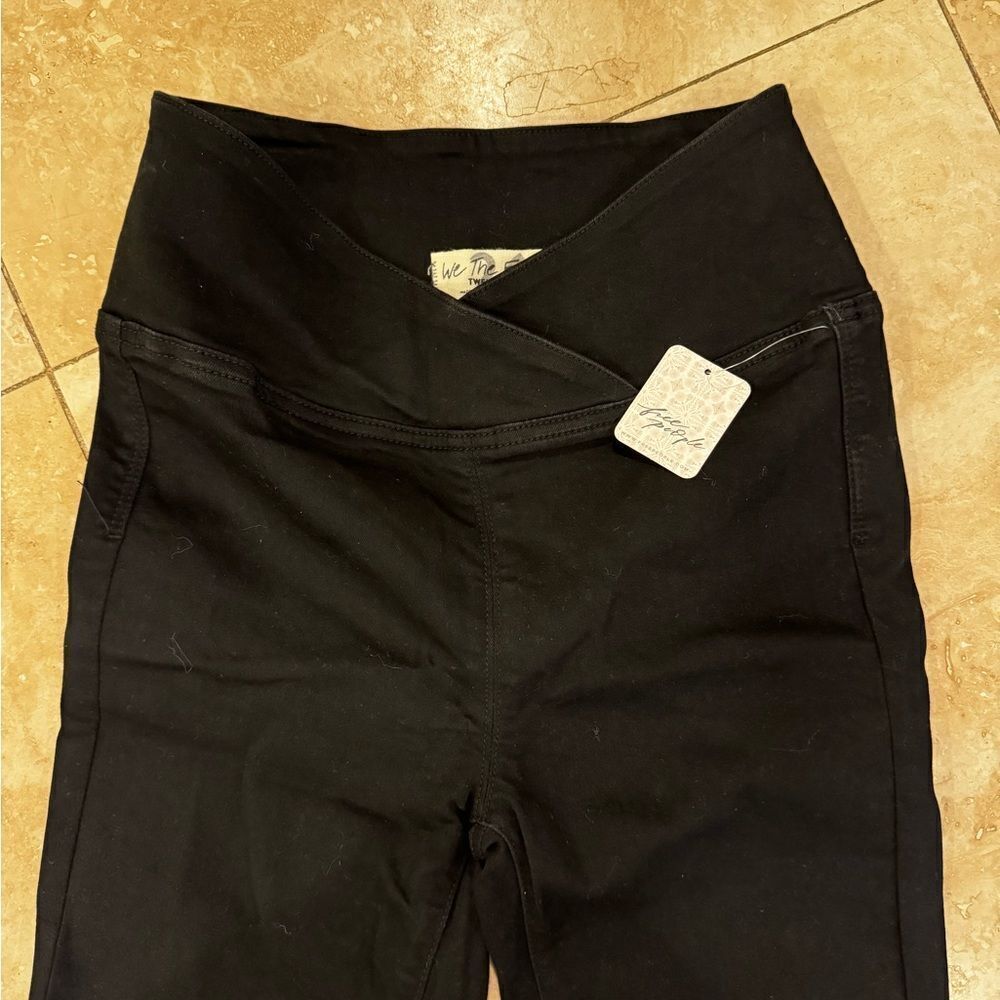 BNWT FREE PEOPLE FLARE JEGGINGS