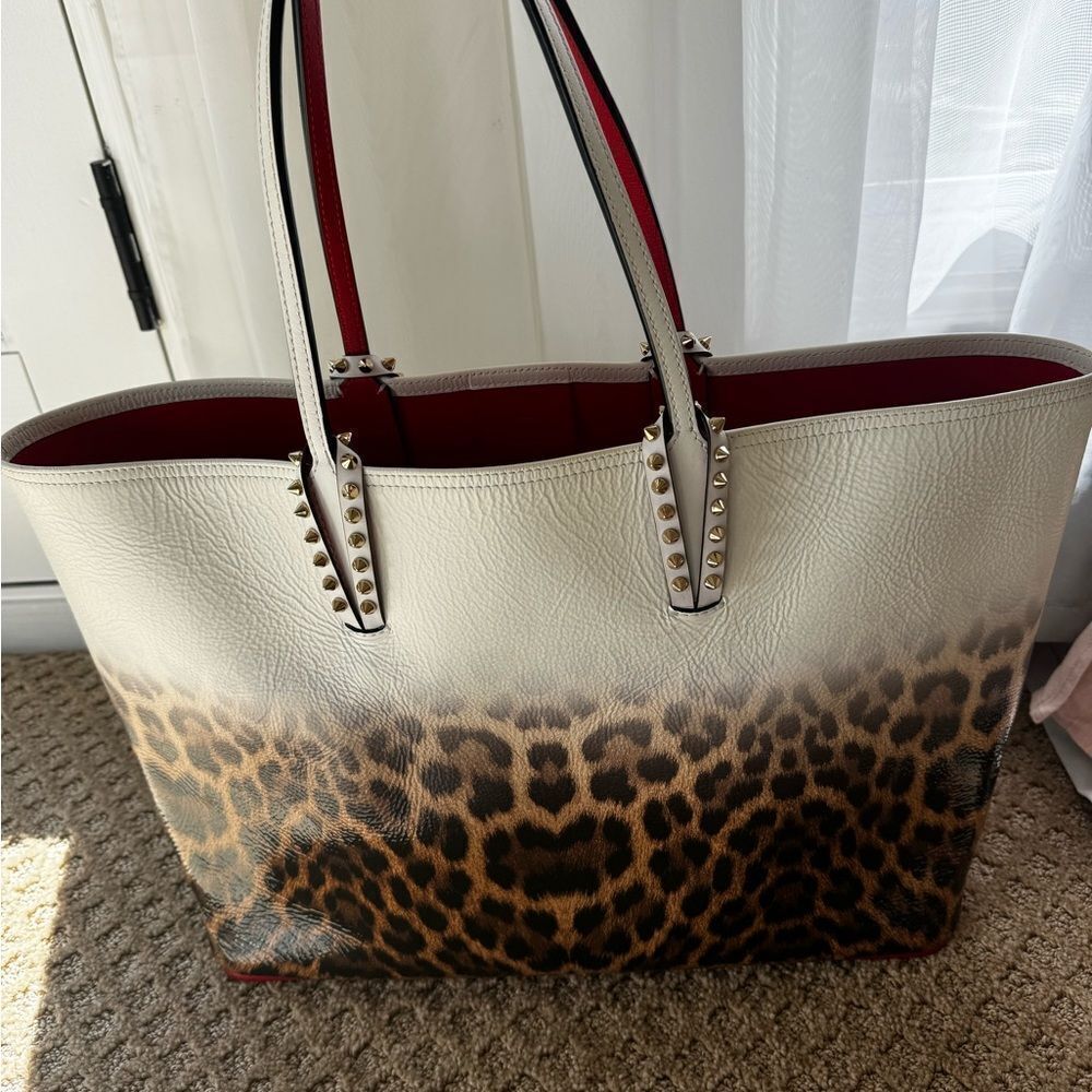 **RARE** AUTH CHRISTIAN LOUBOUTIN AMBRE LEOPARD TOTE BAG