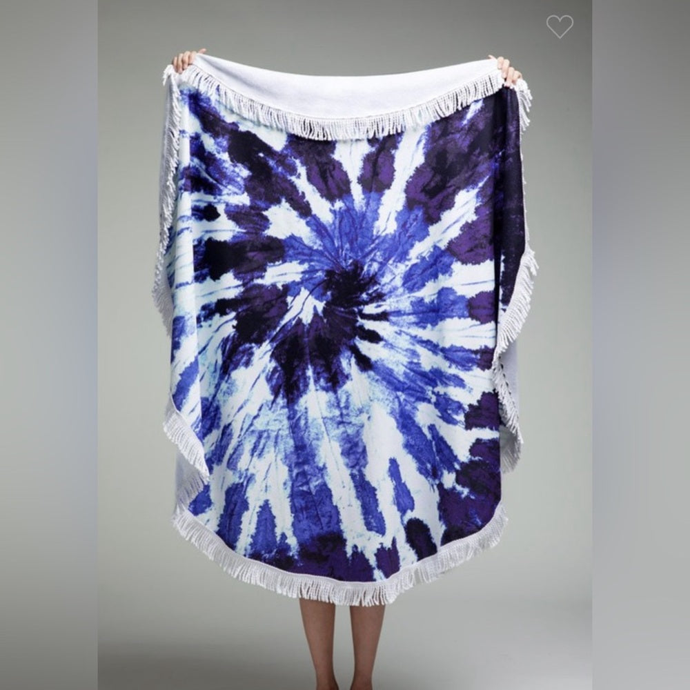 Indigo Wave Round Beach Towel