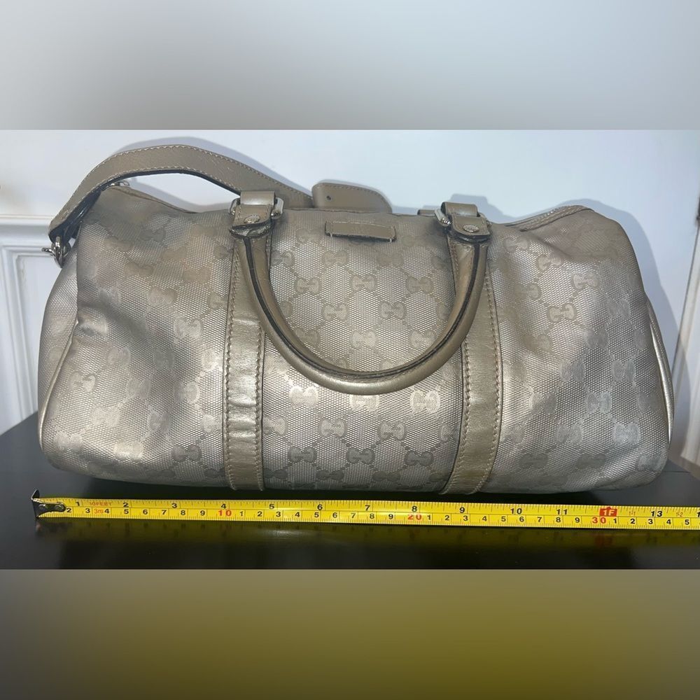 *RARE* GUCCI SILVER HANDBAG WITH CROSSBODY STRAP