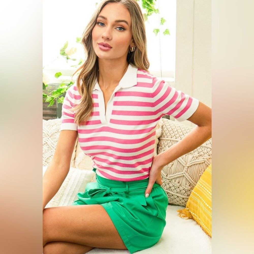 SHORT SLEEVE STRIPE COLLAR KNIT POLO TOP- Pink