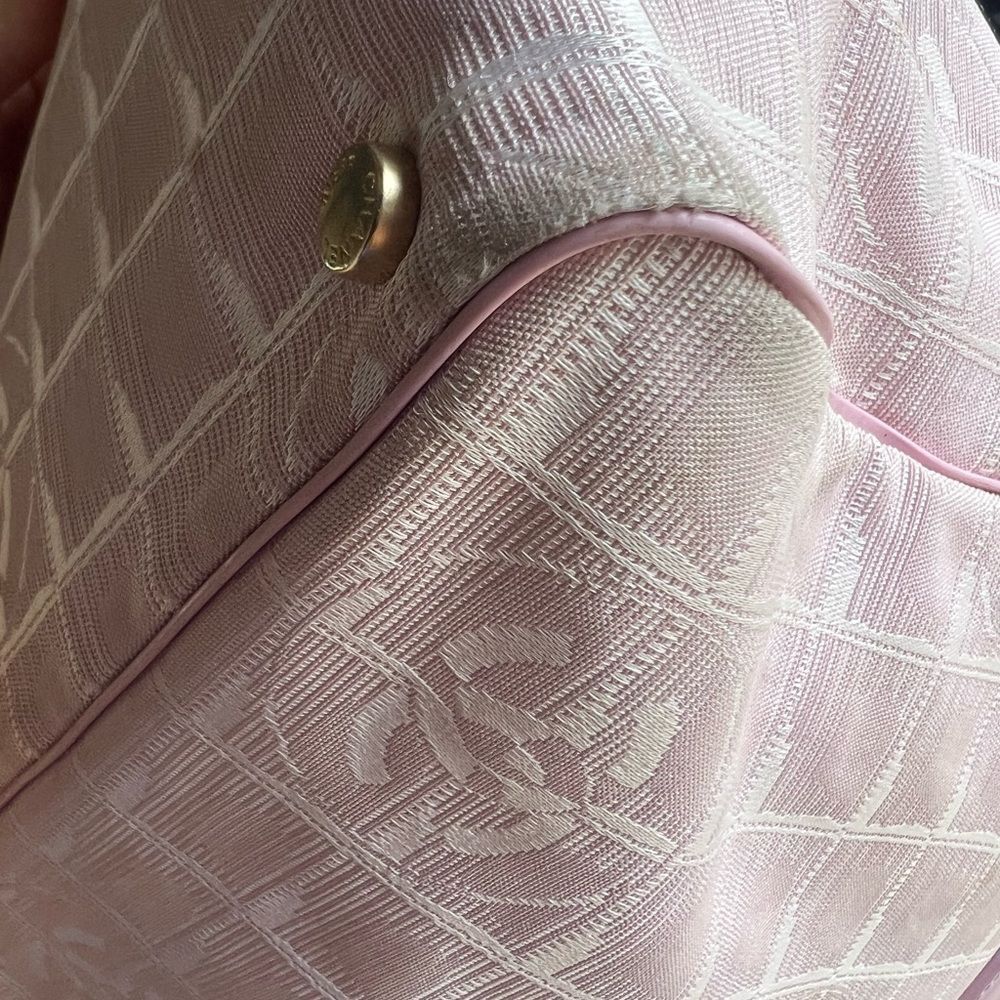 AUTH CHANEL PINK CLOTH TOTE BAG