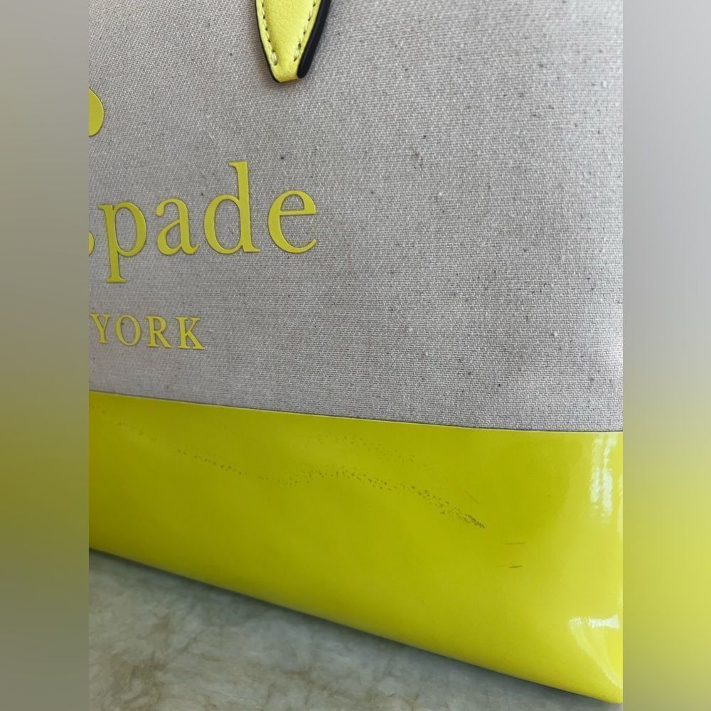 BNWT!!! KATE SPADE TOTE- Yellow