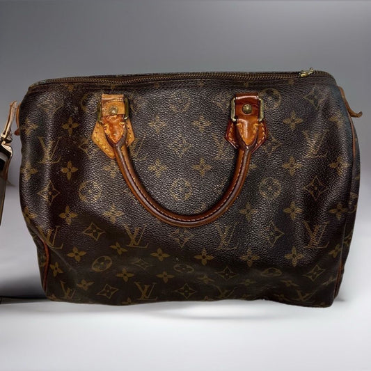 AUTH LOUIS VUITTON MONOGRAM SPEEDY 30