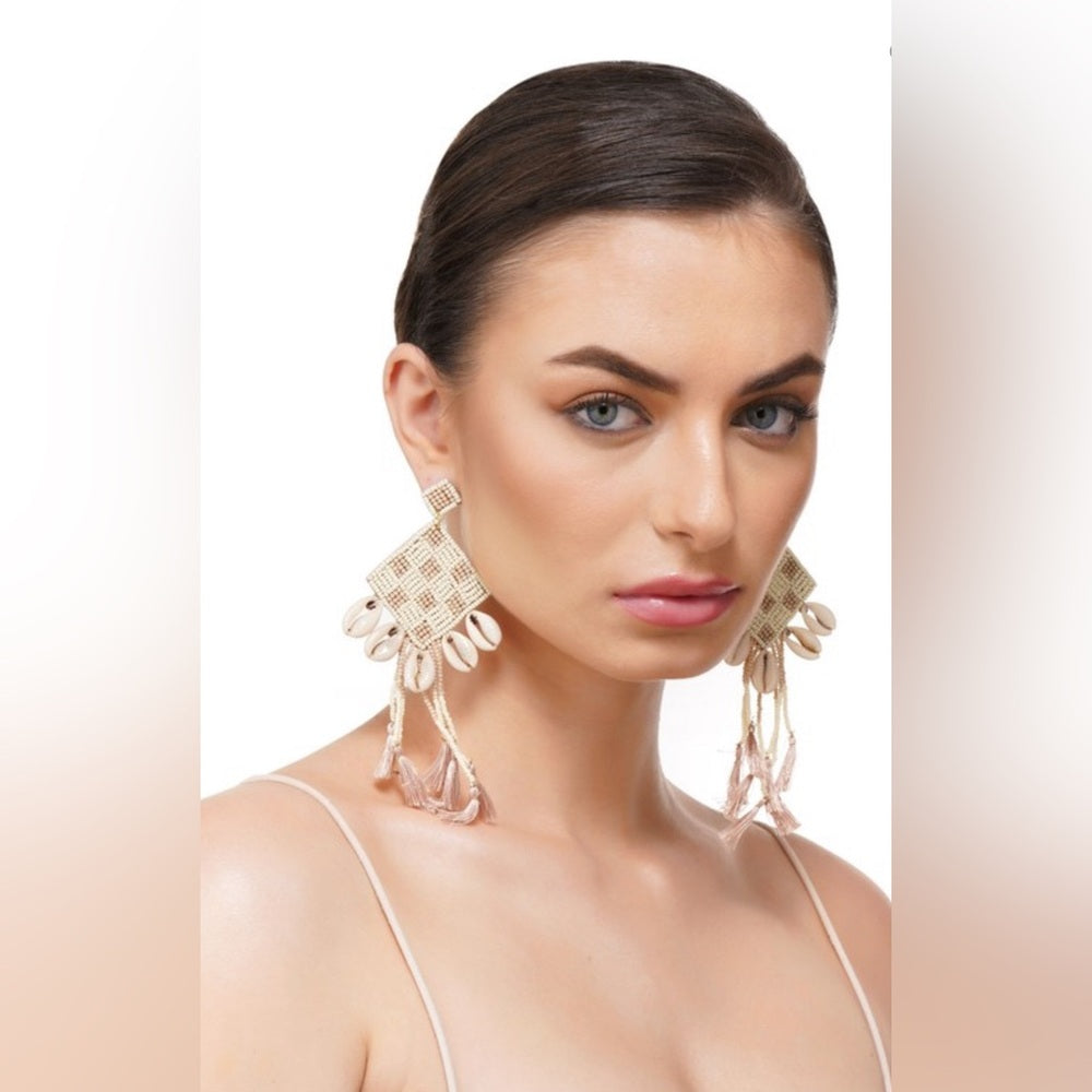 Seashell Tassel Earrings