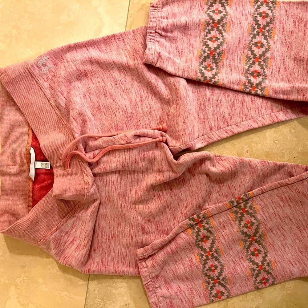 PINK VICTORIA SECRET SWEATPANT SWEATSHIRT SET!