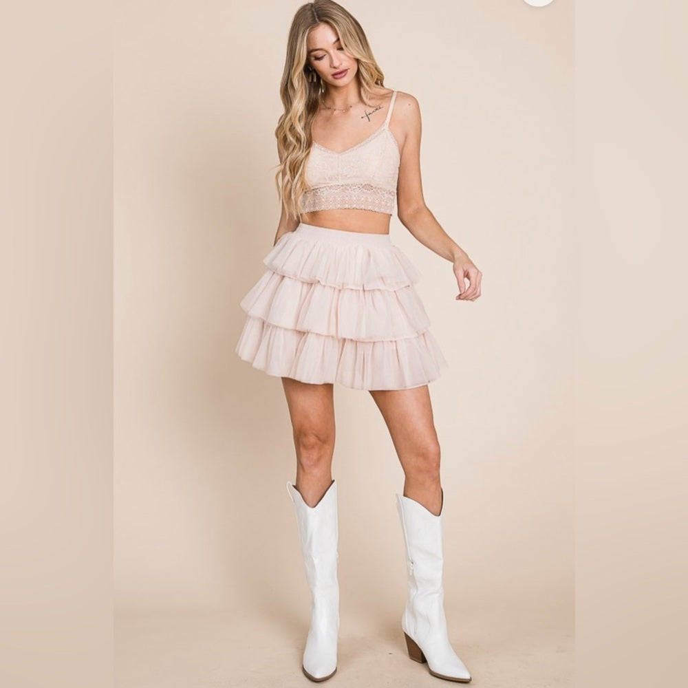 CREAM- SOLID MESH TIERED SKIRT