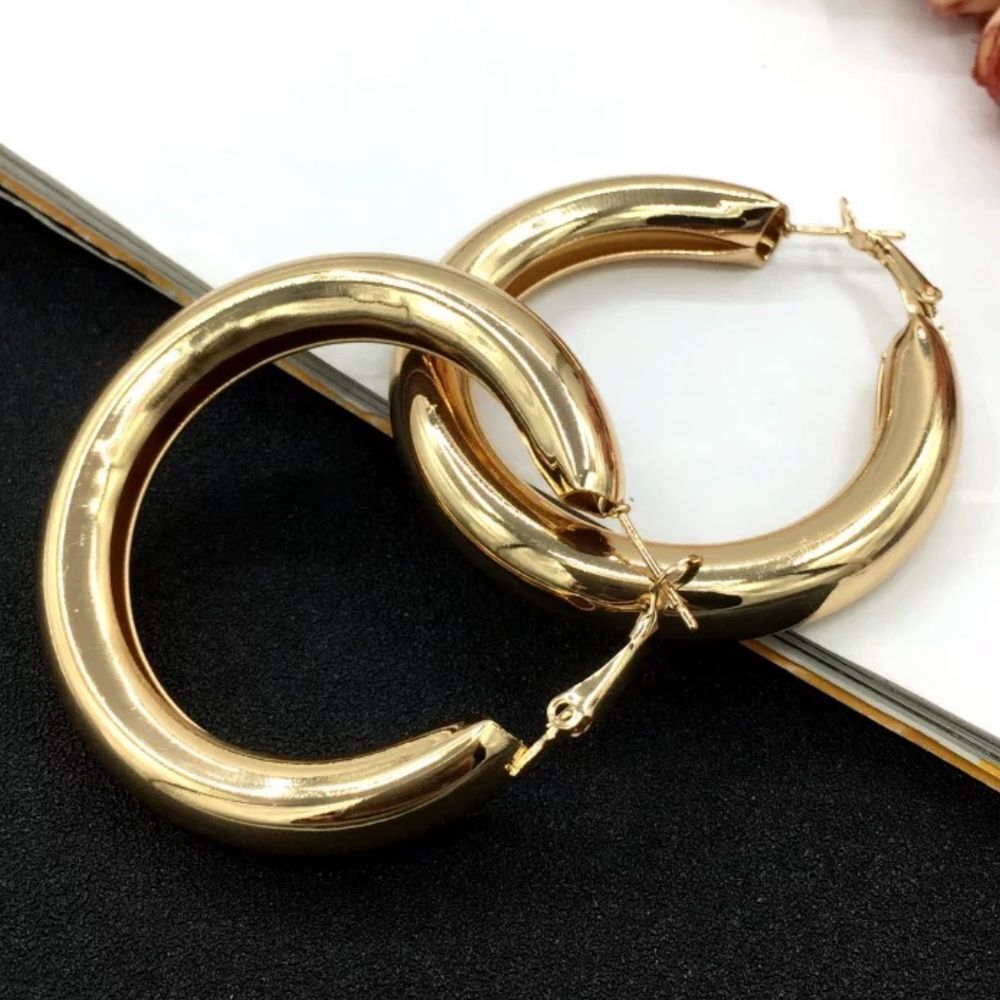 NEW 18K GOLD PUNK HOOP EARRINGS