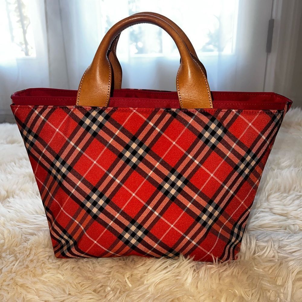 AUTH BURBERRY BAG IN RED!!!!