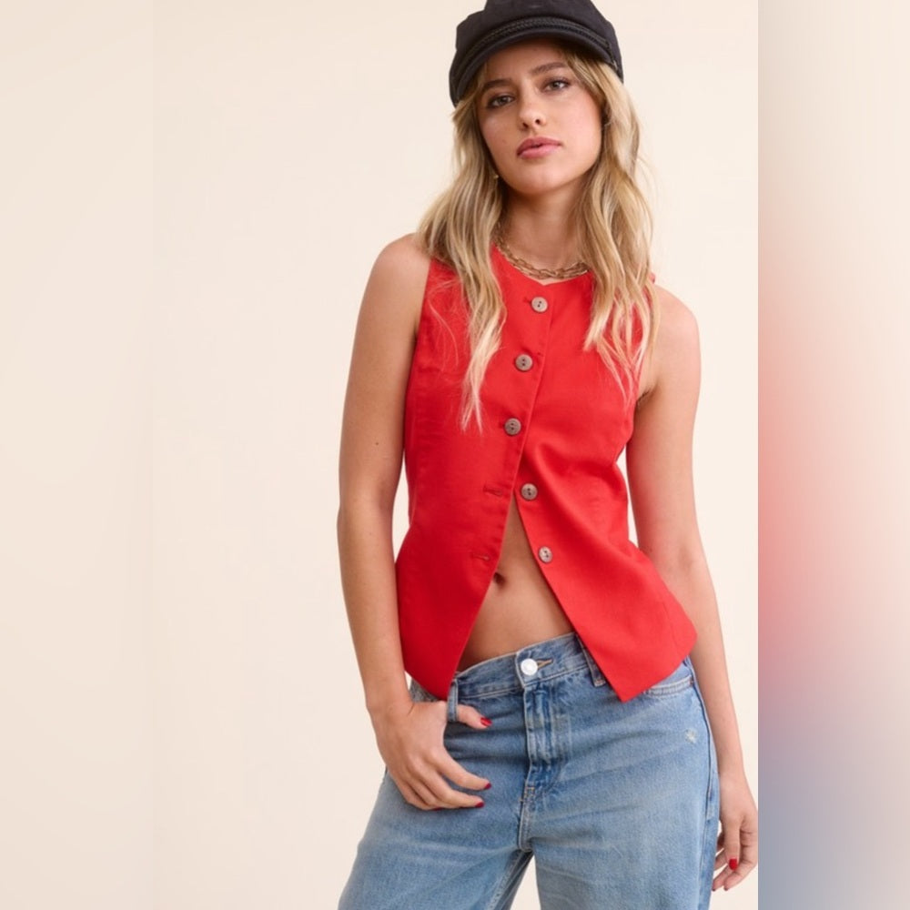 SCARLET ROUND NECK SLEEVELESS VEST