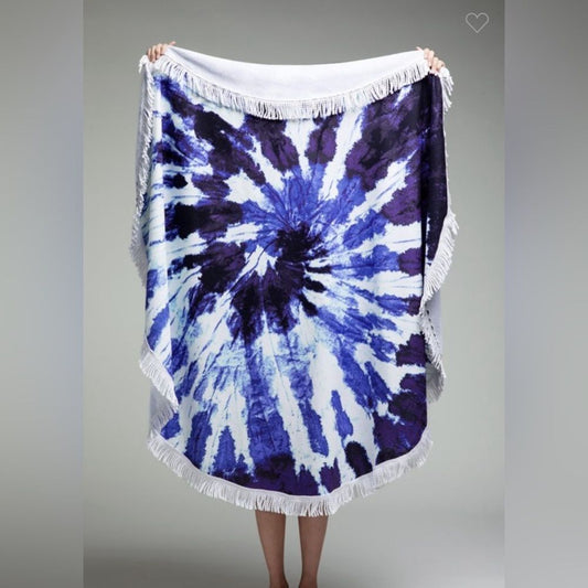 Indigo Wave Round Beach Towel