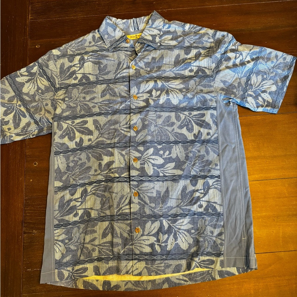 Tommy Bahama Blue Floral Button-Up Shirt