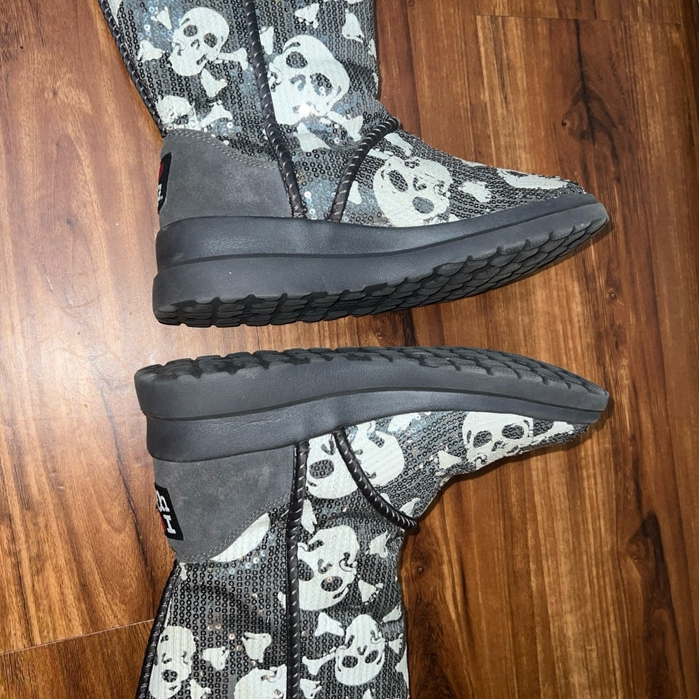 Ugg Women's Skull Limited Edition Boots Size 7