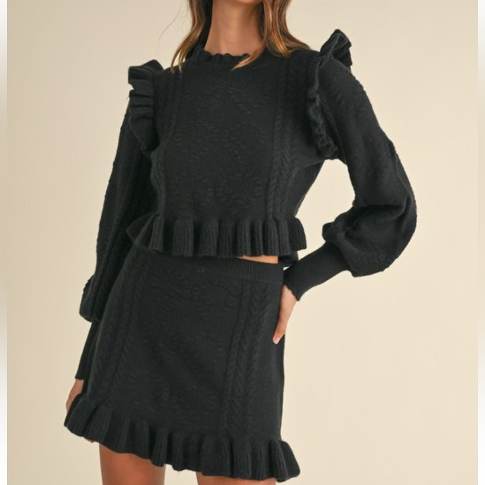 998. RUFFLE KNIT TOP AND SKIRT SET (FLORAL BEIGE)