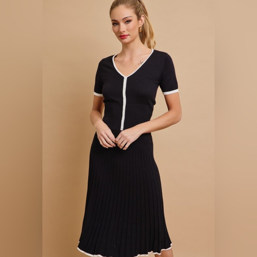 Evelyn Black and White V-Neck Skirt Set