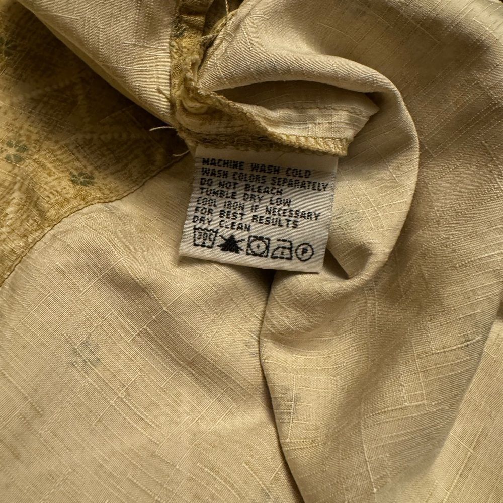 Tommy Bahama men’s short sleeve shirt