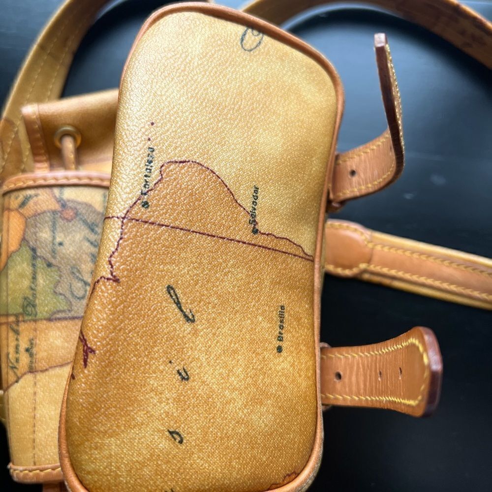 AUTHENTIC ALVIERO MARTINI BACKPACK