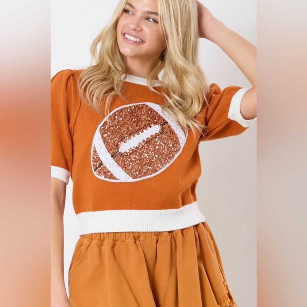 010. FOOTBALL SEQUIN GAME DAY TOP
