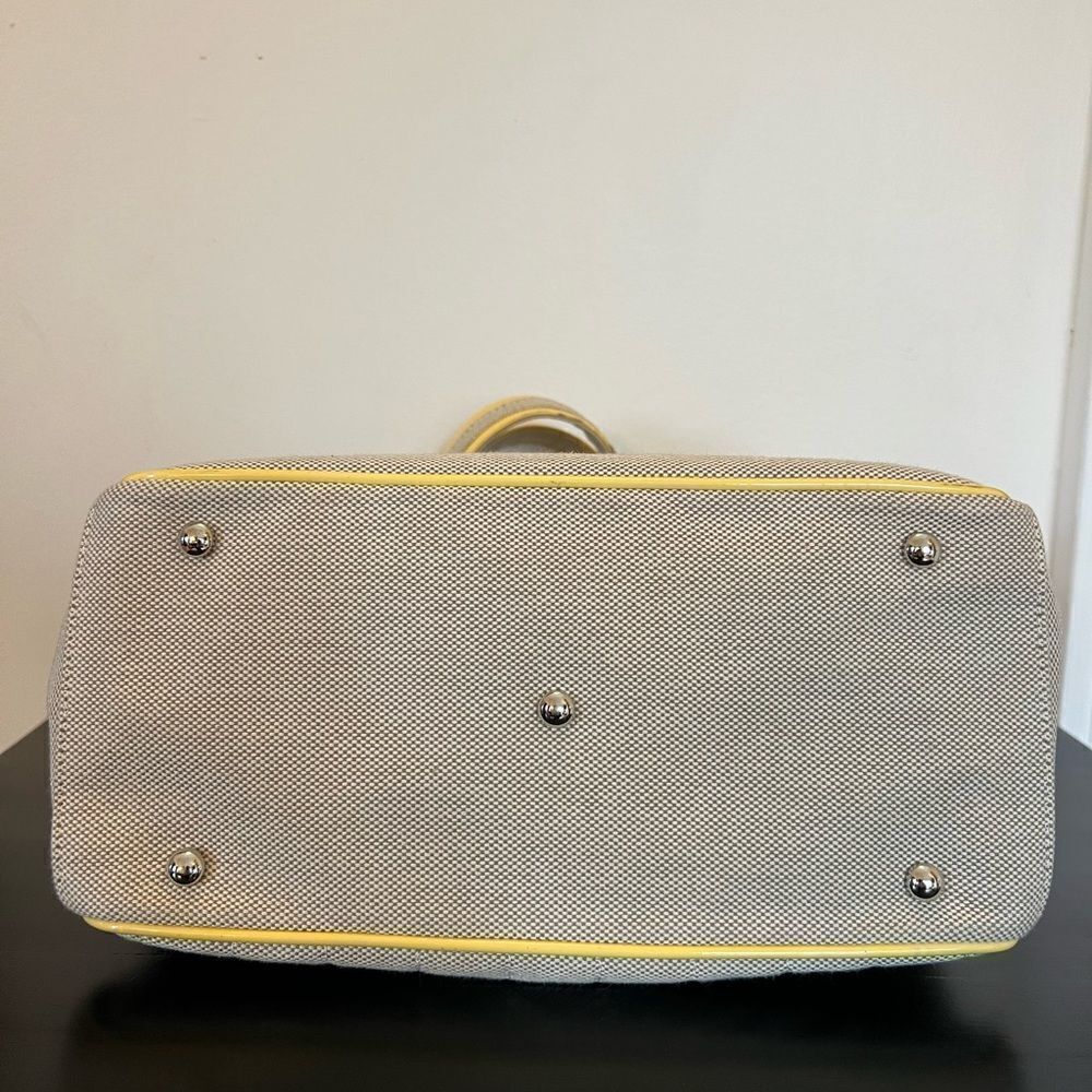 AUTH CHANEL VINTAGE CANVAS TOTE BAG