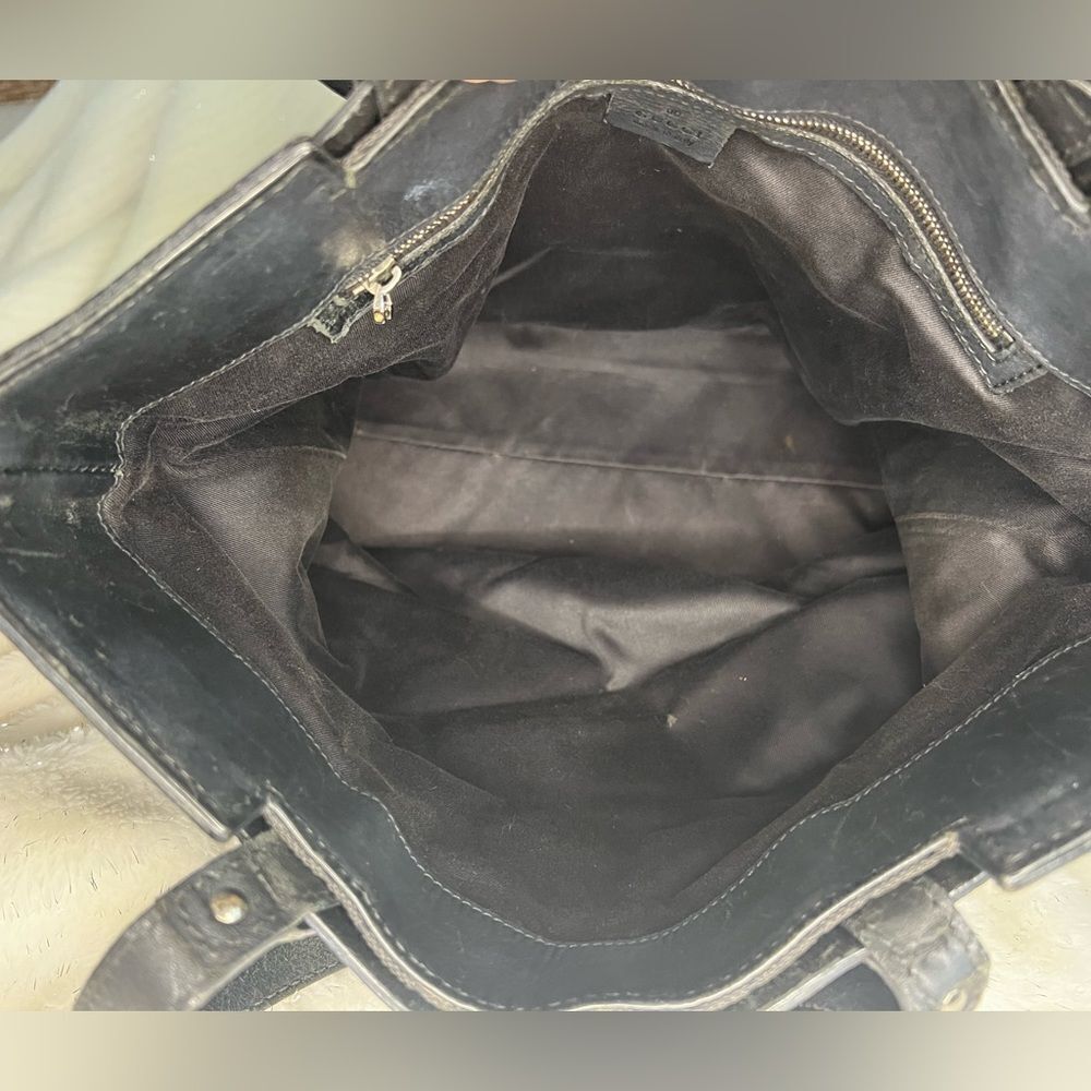 AUTH GUCCI HANDBAG- black