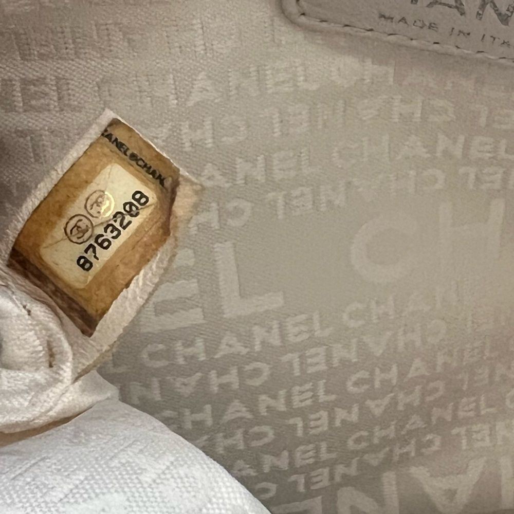 AUTH CHANEL TOTE BAG