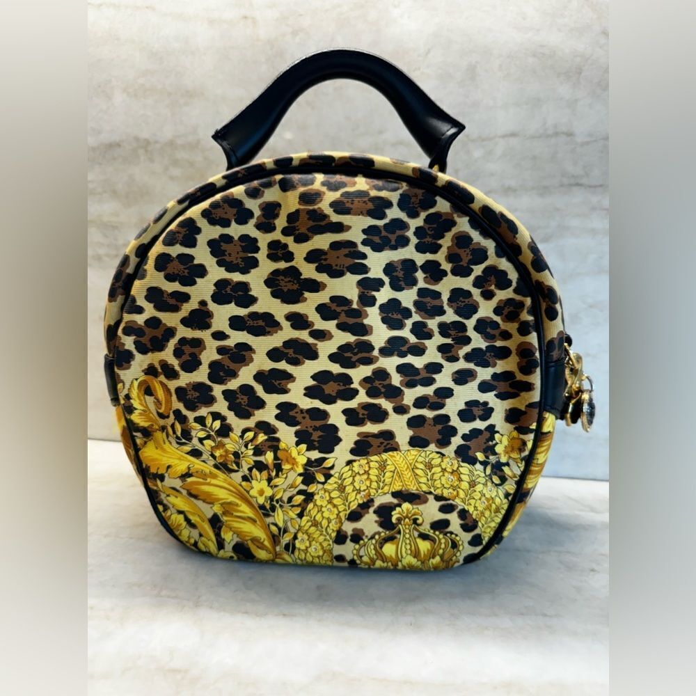 AUTH GIORGIO ARMANI BAG