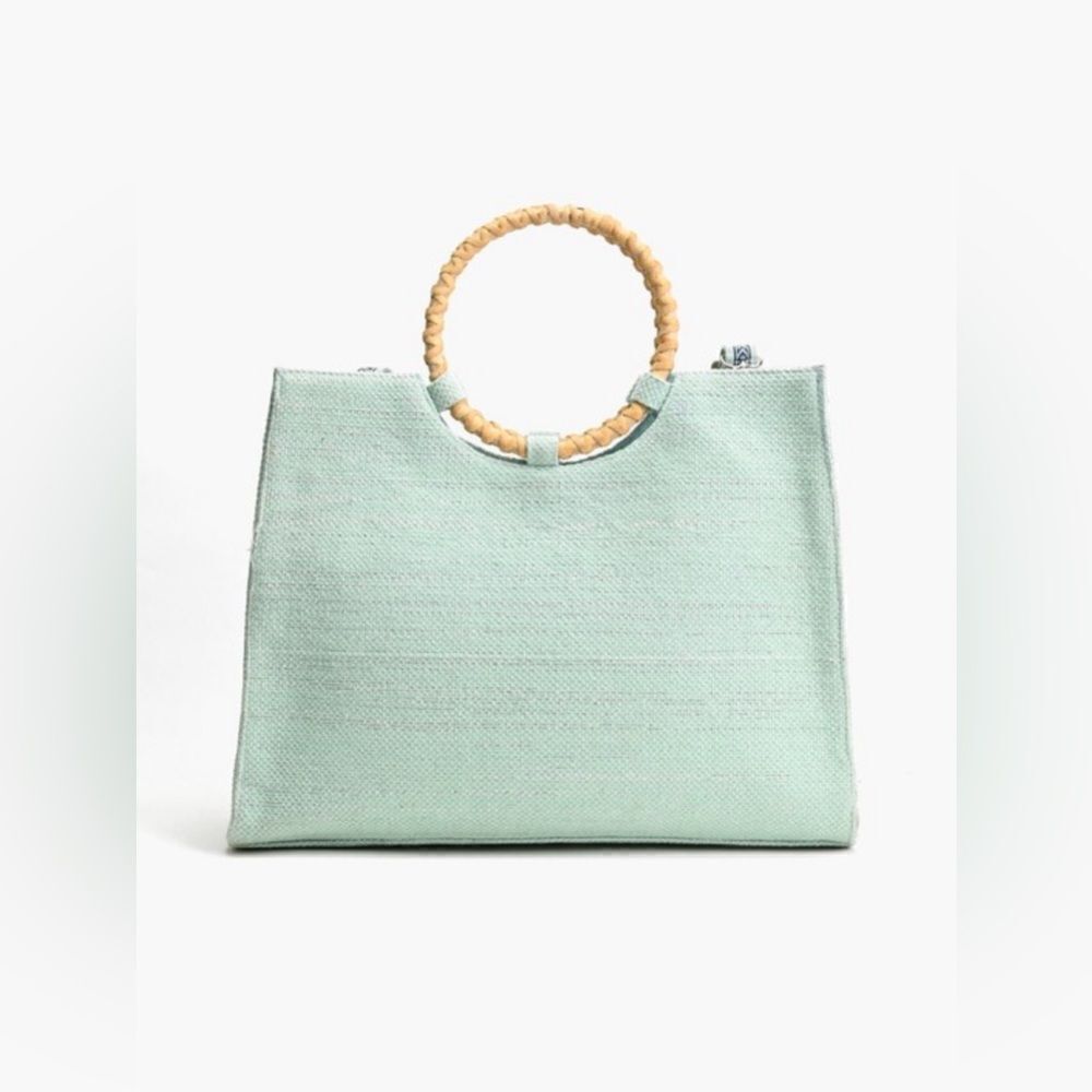 805. BUTTERFLY TOTE BAG