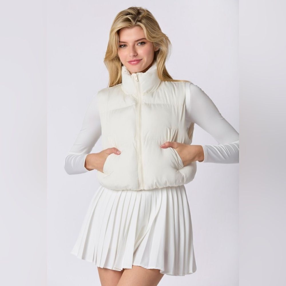 WHITE PUFFER VEST WITH SATIN BOW